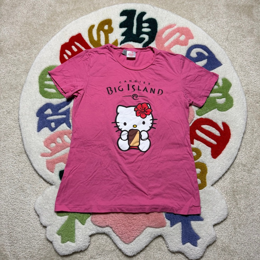 Hello Kitty Sanrio Big Island Candies Pink Graphic T-Shirt Hawaii Womens Size L
